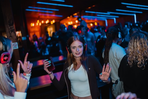 Silent Disco na párty a festivaly